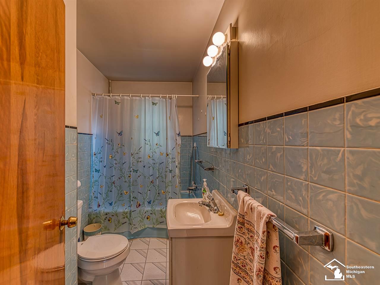 4055 Blohm Road Monroe, MI 48161 - Photo 11 of 22