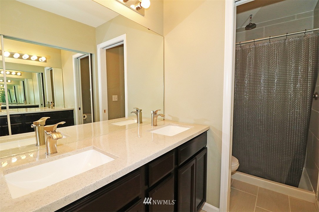 23111 15th Avenue Southeast, Unit E2 Bothell, WA 98021 - Photo 17 of 22