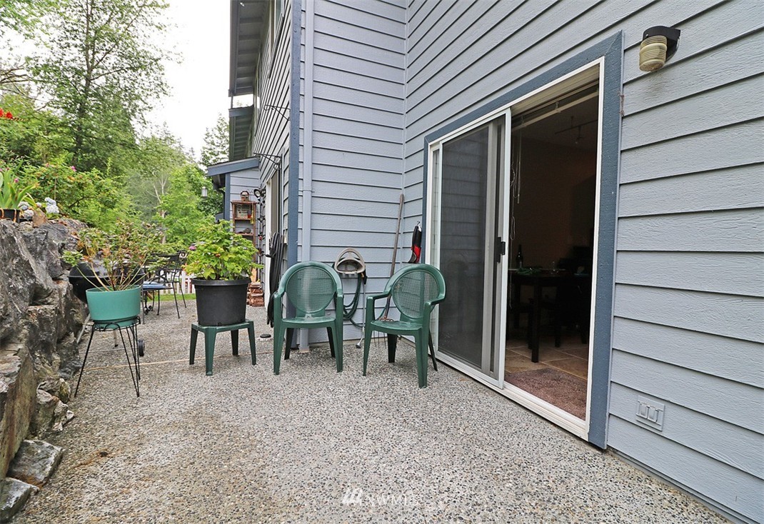 23111 15th Avenue Southeast, Unit E2 Bothell, WA 98021 - Photo 9 of 22