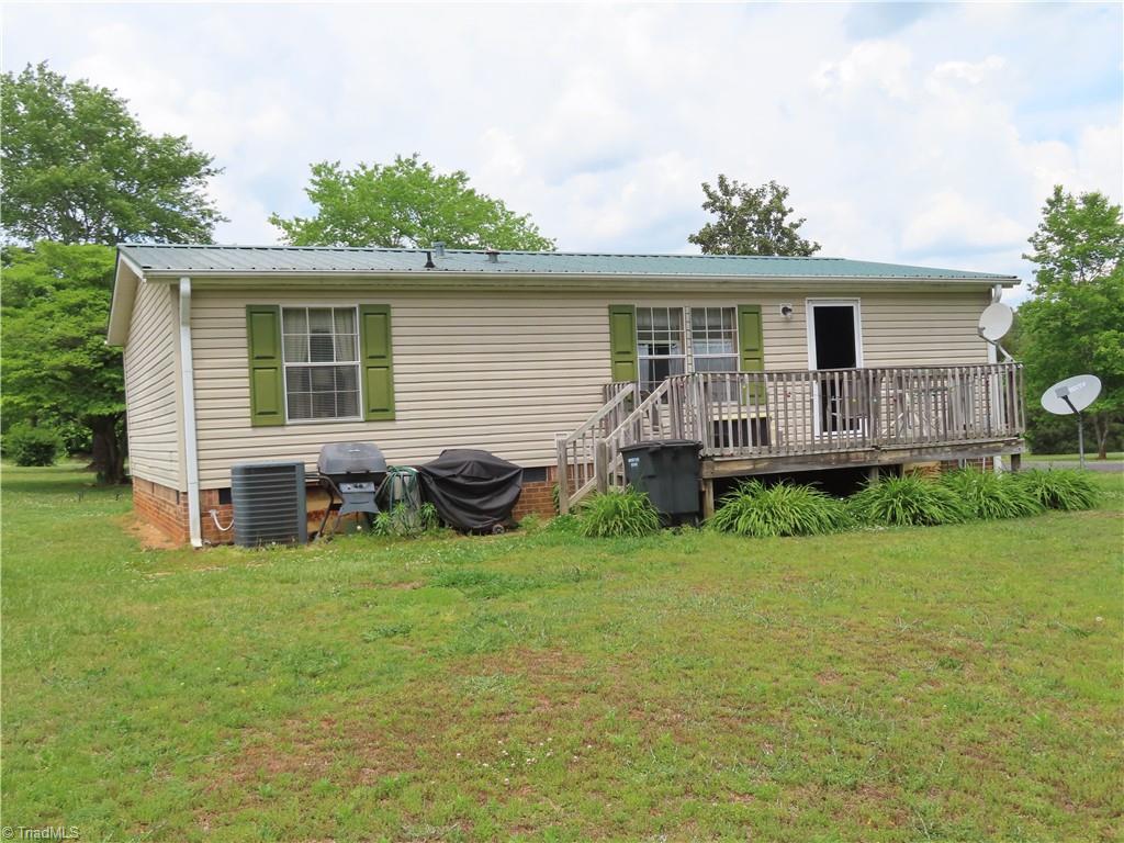 1608 Thayer Road Trinity, NC 27370 - Photo 8 of 32