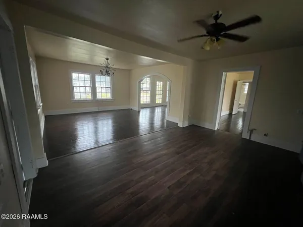$1,000 | 405 Rice, Opelousas, LA 70570
