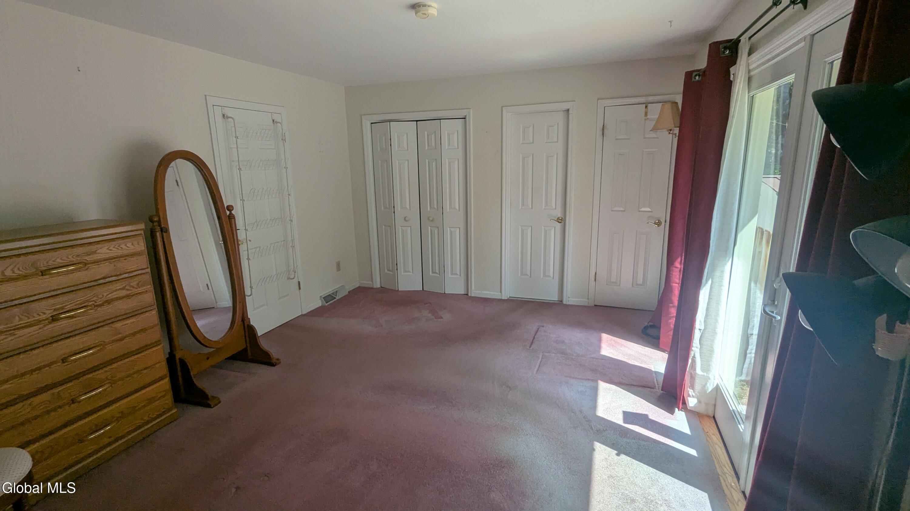 2368 Troy-Schenectady Road Niskayuna, NY 12309 - Photo 20 of 48 PXL_20250719_192037478.MP