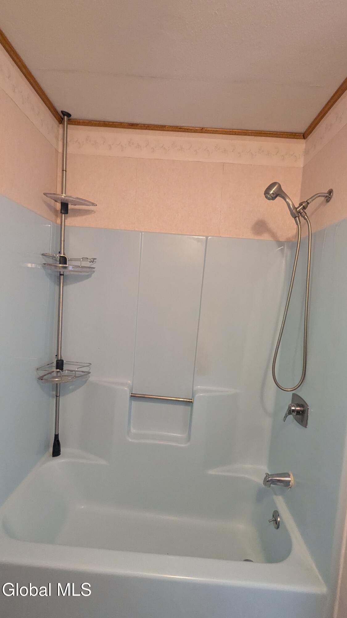 2368 Troy-Schenectady Road Niskayuna, NY 12309 - Photo 30 of 48 PXL_20250719_192111858.MP