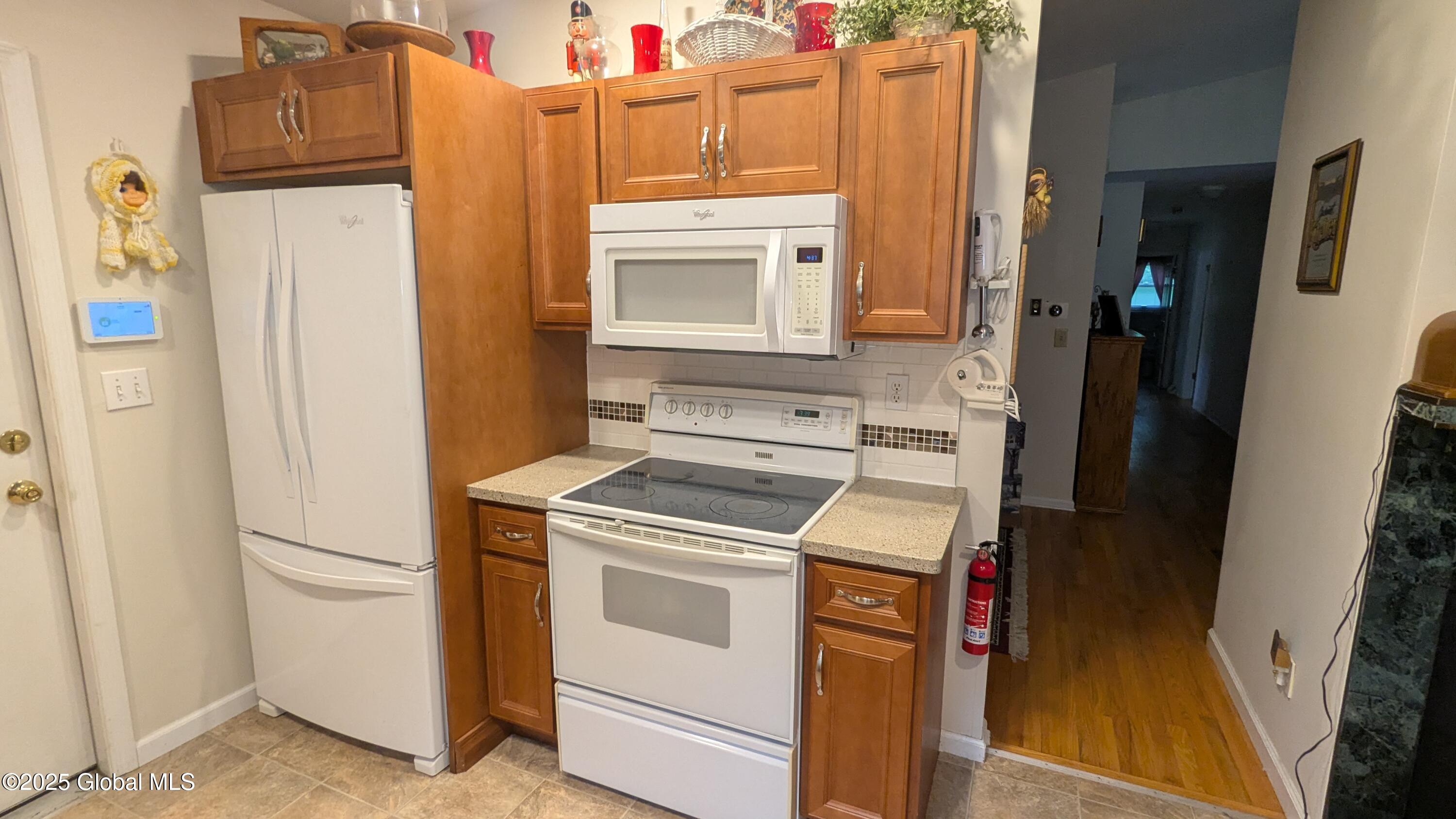 2368 Troy-Schenectady Road Niskayuna, NY 12309 - Photo 9 of 48 PXL_20250703_203941063