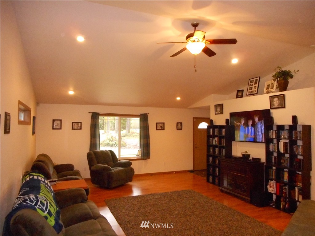 446-502216 Meier Road Winlock, WA 98596 - Photo 3 of 21
