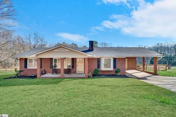 $318,000 | 2308 East Georgia Road, Simpsonville, SC 29681