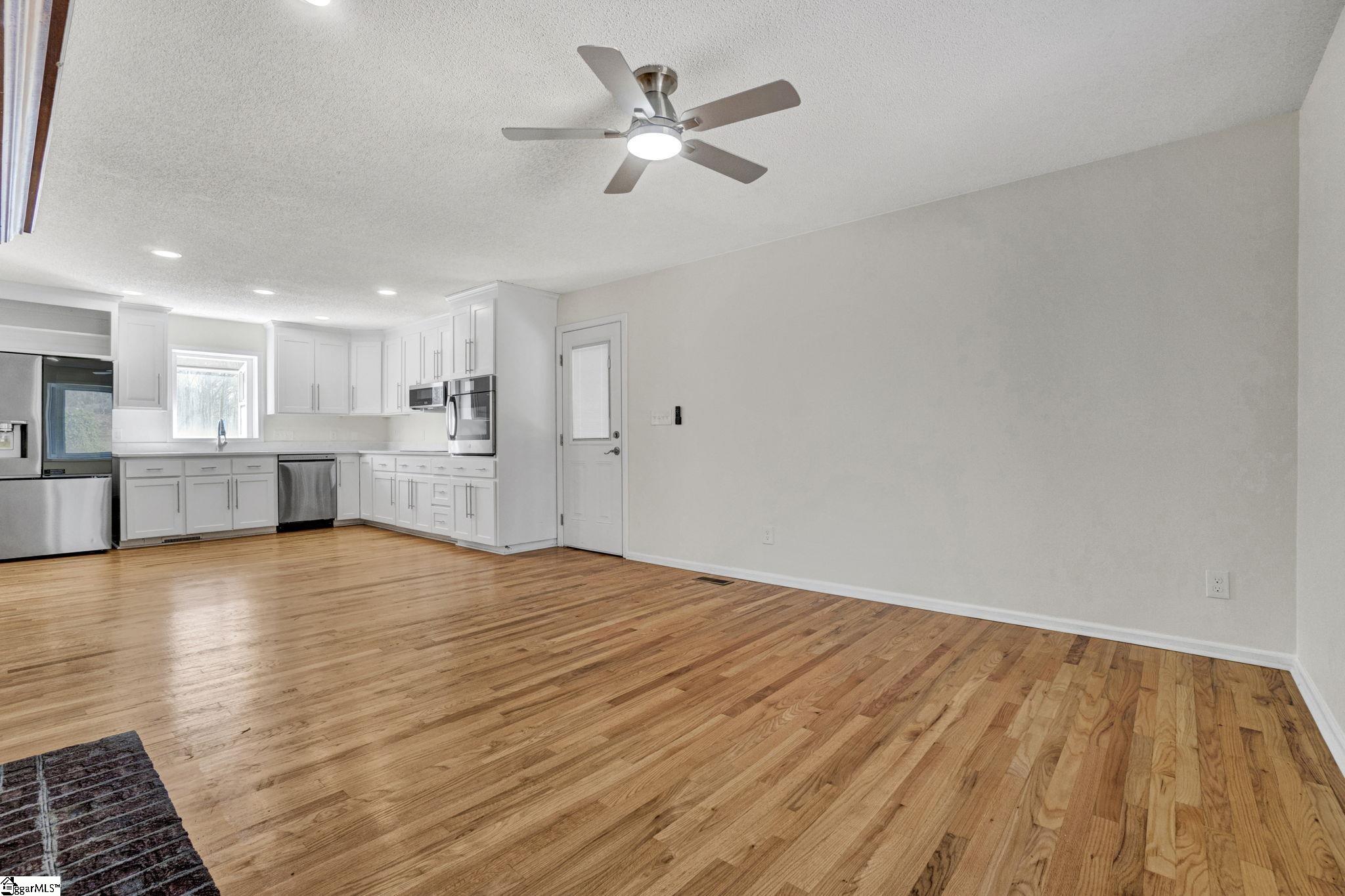 2308 East Georgia Road Simpsonville, SC 29681 - Photo 11 of 41