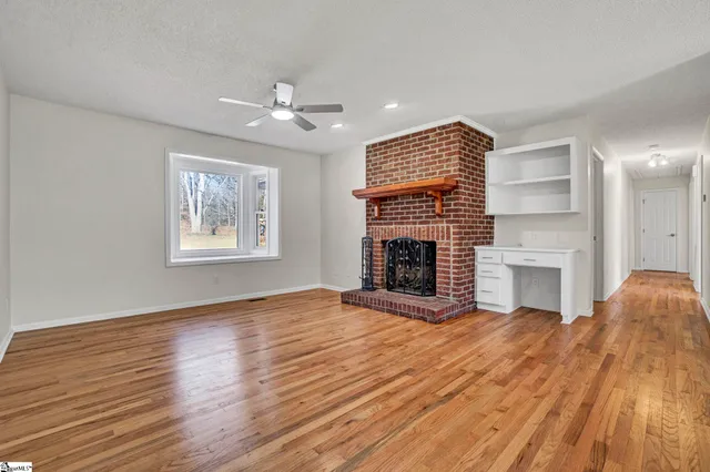 $350,000 | 2308 East Georgia Road, Simpsonville, SC 29681