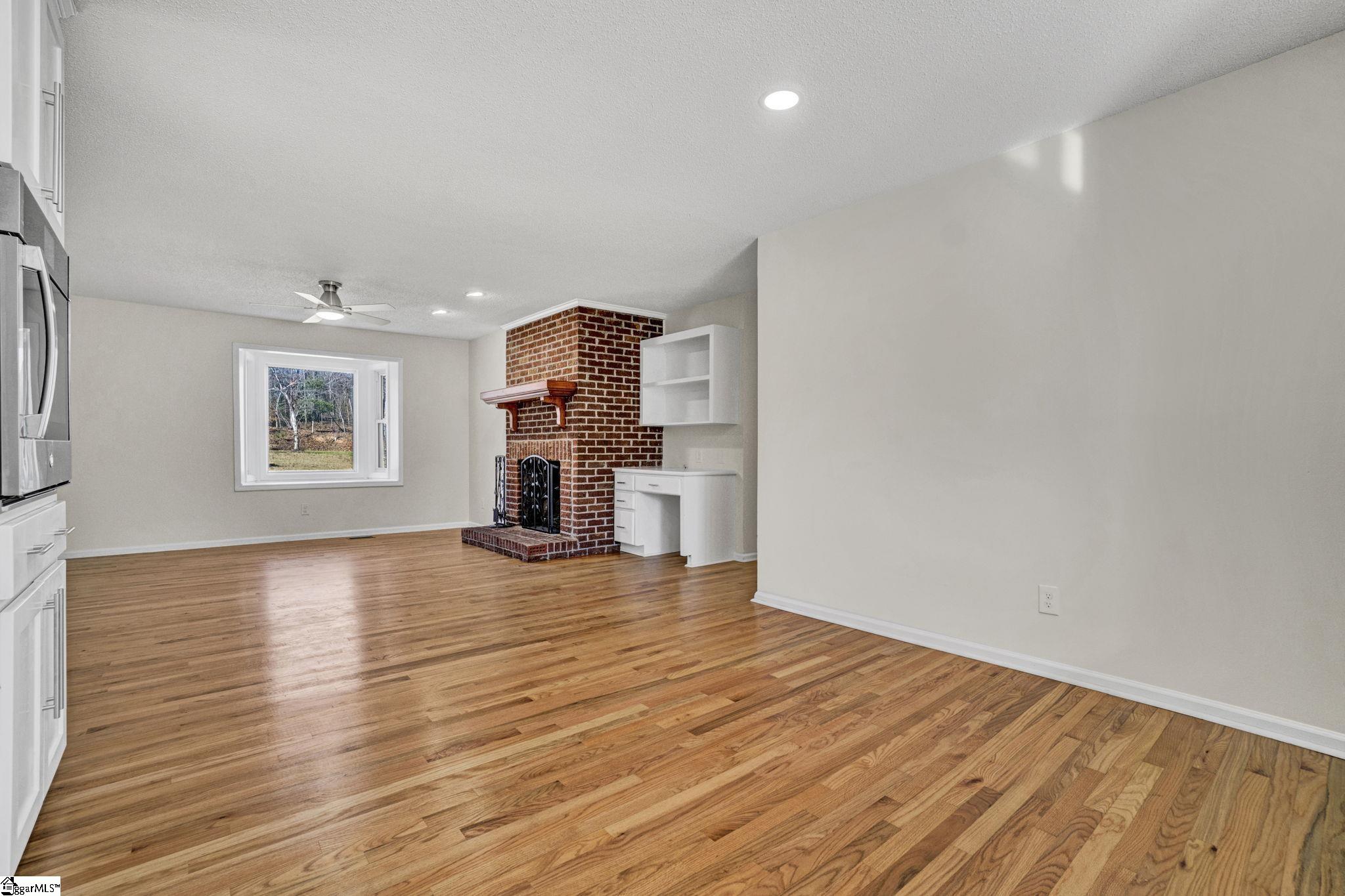 2308 East Georgia Road Simpsonville, SC 29681 - Photo 14 of 41