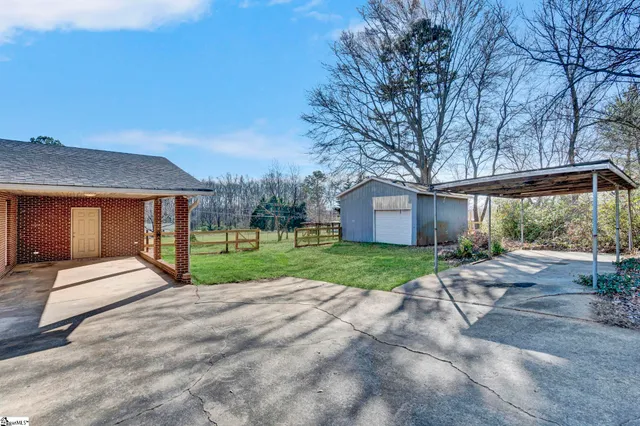 $350,000 | 2308 East Georgia Road, Simpsonville, SC 29681