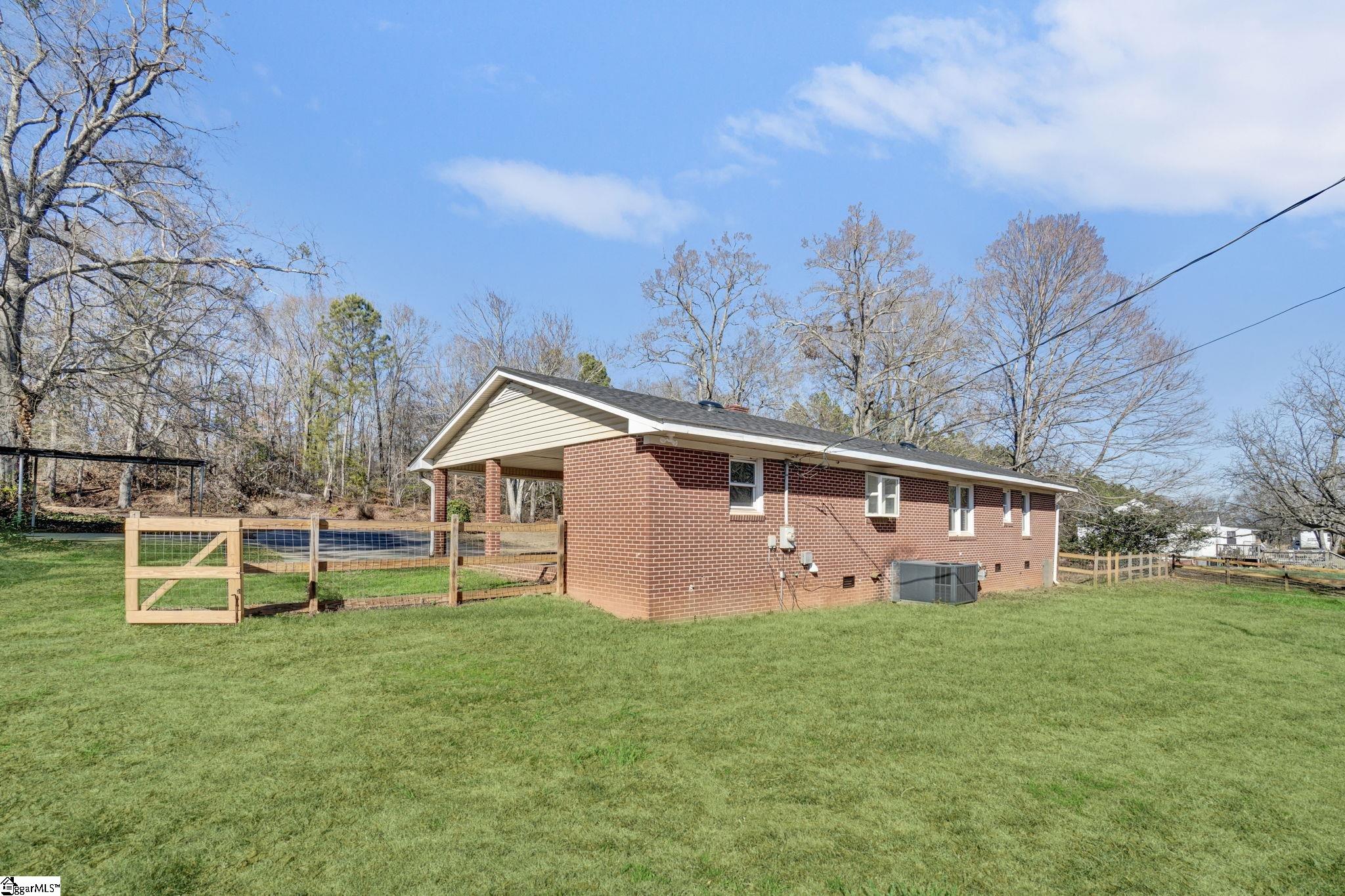2308 East Georgia Road Simpsonville, SC 29681 - Photo 4 of 41