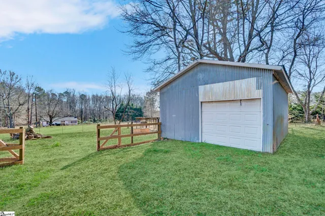 $350,000 | 2308 East Georgia Road, Simpsonville, SC 29681