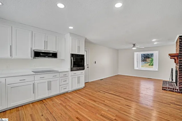 $350,000 | 2308 East Georgia Road, Simpsonville, SC 29681