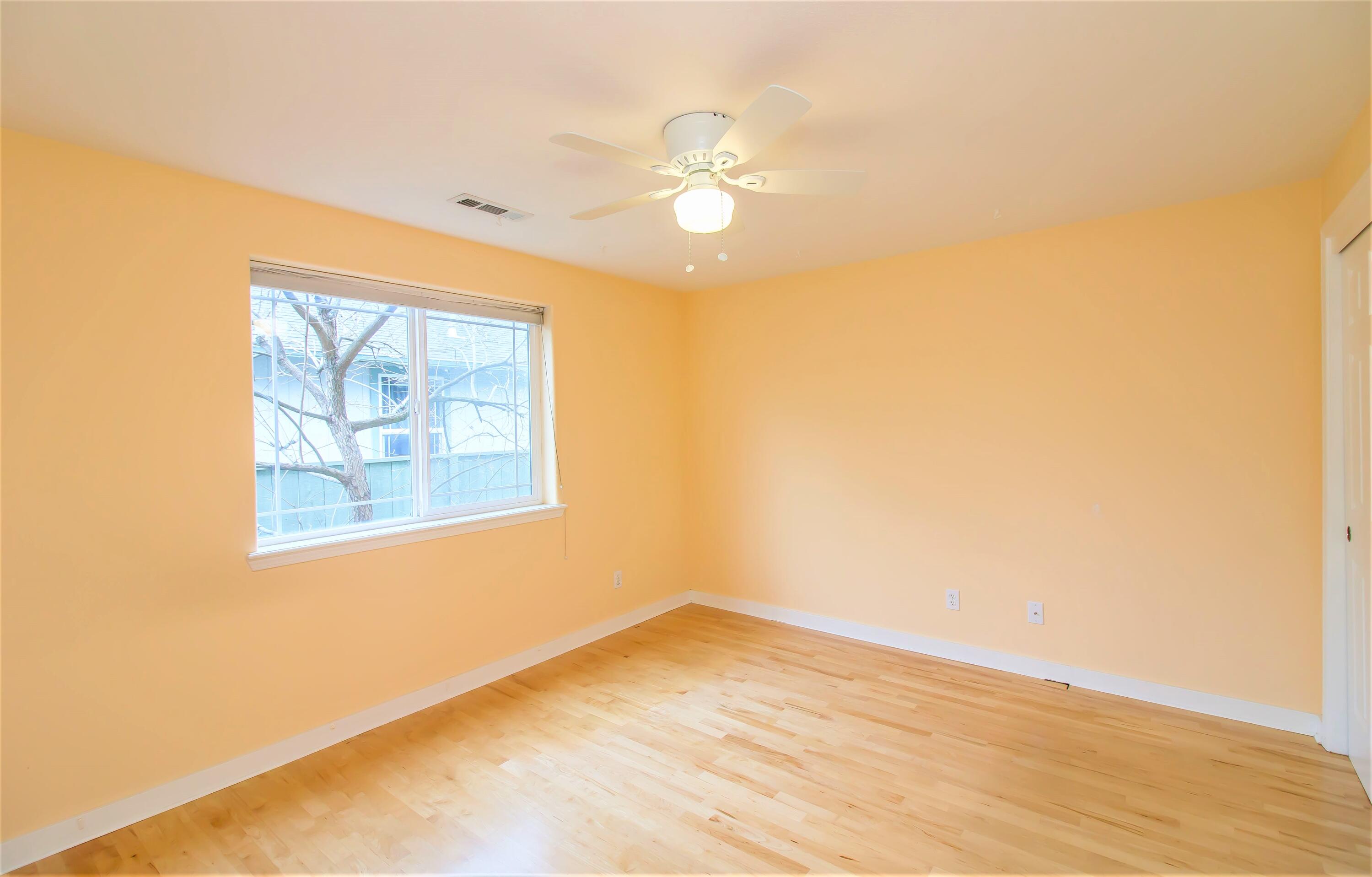 135 Suncrest Road Talent, OR 97540 - Photo 21 of 31 3bed 1