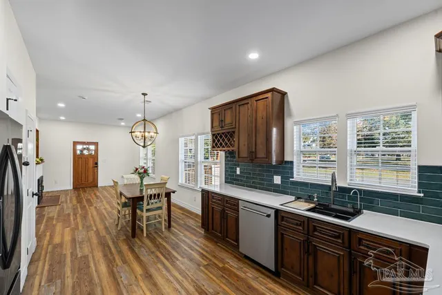 $525,000 | 1015 East Brainerd Street, Pensacola, FL 32503