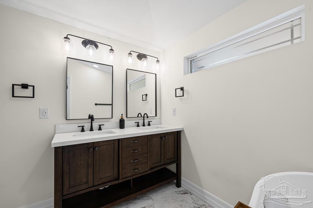 1015 East Brainerd Street Pensacola, FL 32503 - Photo 33 of 69