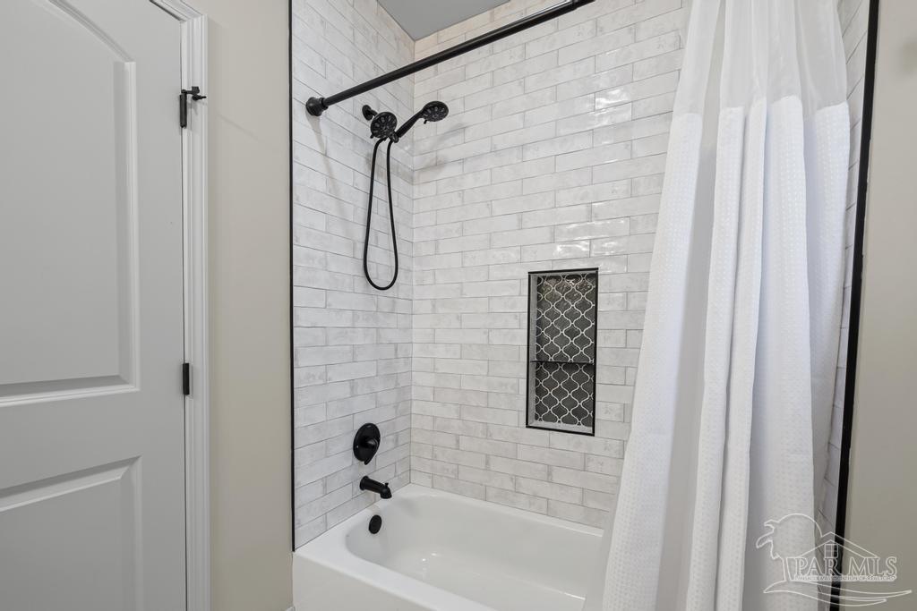 1015 East Brainerd Street Pensacola, FL 32503 - Photo 38 of 69