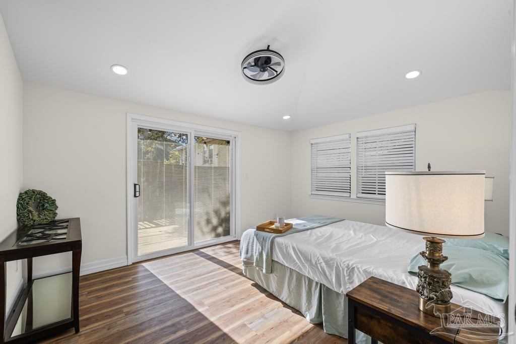 1015 East Brainerd Street Pensacola, FL 32503 - Photo 5 of 69