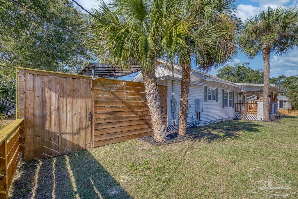 1015 East Brainerd Street Pensacola, FL 32503 - Photo 59 of 69