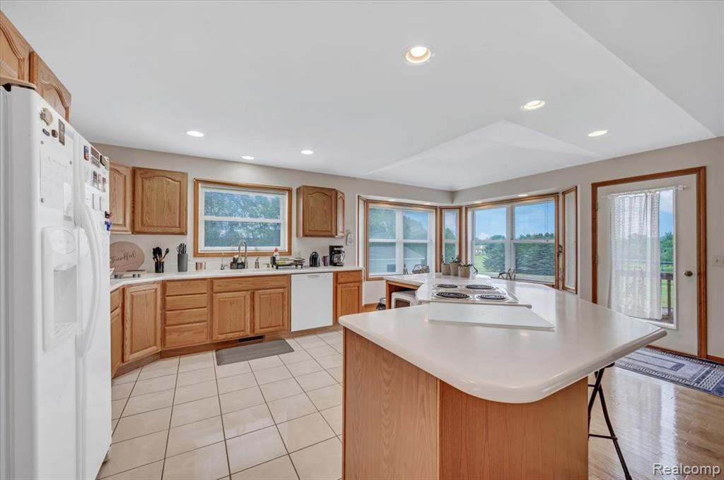 2551 Marathon Road Lapeer, MI 48446 - Photo 13 of 33