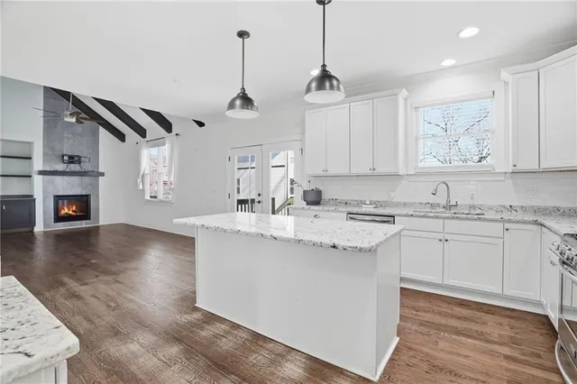 $675,000 | 210 South Howard Street Southeast, Atlanta, GA 30317