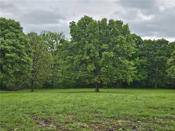 $589,000 | 28 Prater Road, Eldon, MO 65026