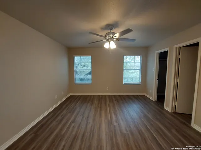 $1,450 | 7814 Kingsbury Wood, Unit 1, San Antonio, TX 78240