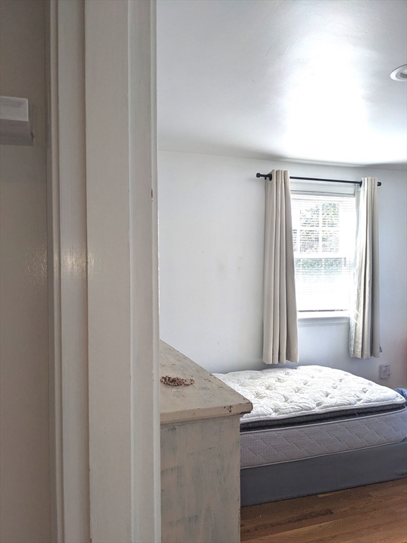 53 Sunset Hill Road Boston, MA 02132 - Photo 7 of 15