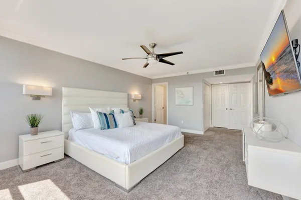 $4,800 | 859 Jeffery Street, Unit 7030, Boca Raton, FL 33487