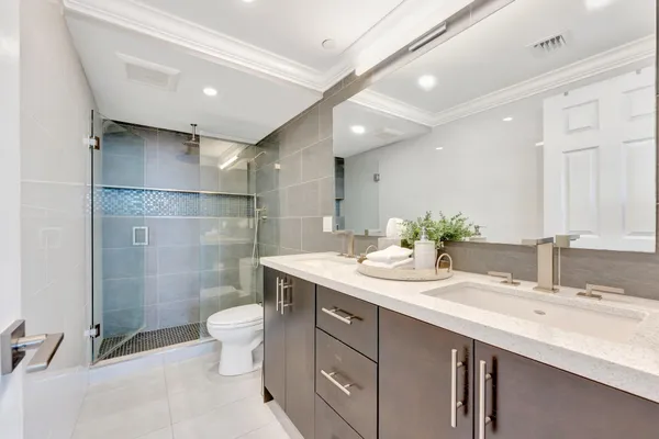 $4,800 | 859 Jeffery Street, Unit 7030, Boca Raton, FL 33487