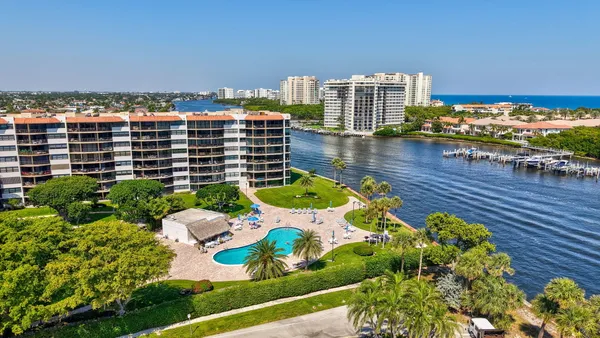 $4,800 | 859 Jeffery Street, Unit 7030, Boca Raton, FL 33487