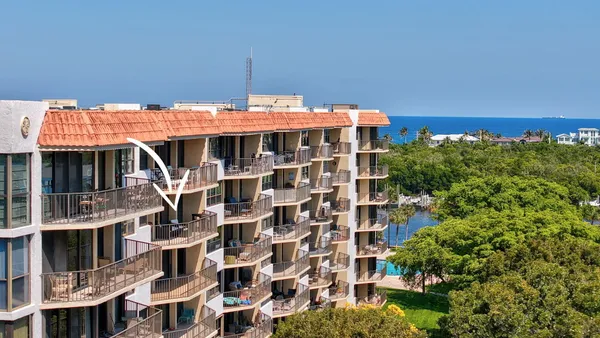 $4,800 | 859 Jeffery Street, Unit 7030, Boca Raton, FL 33487