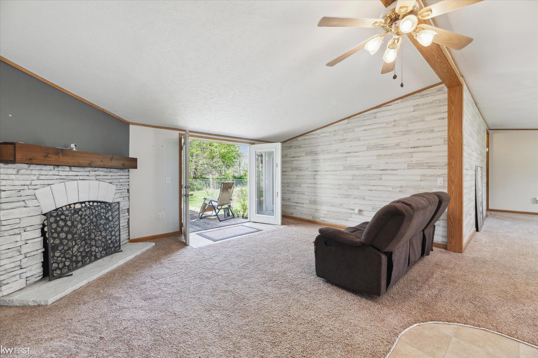 5395 North Genesee Road Flint, MI 48506 - Photo 9 of 52 50174512-8f467298-7c6b-4f26-8c9b-2f5568e9ed92.JPG