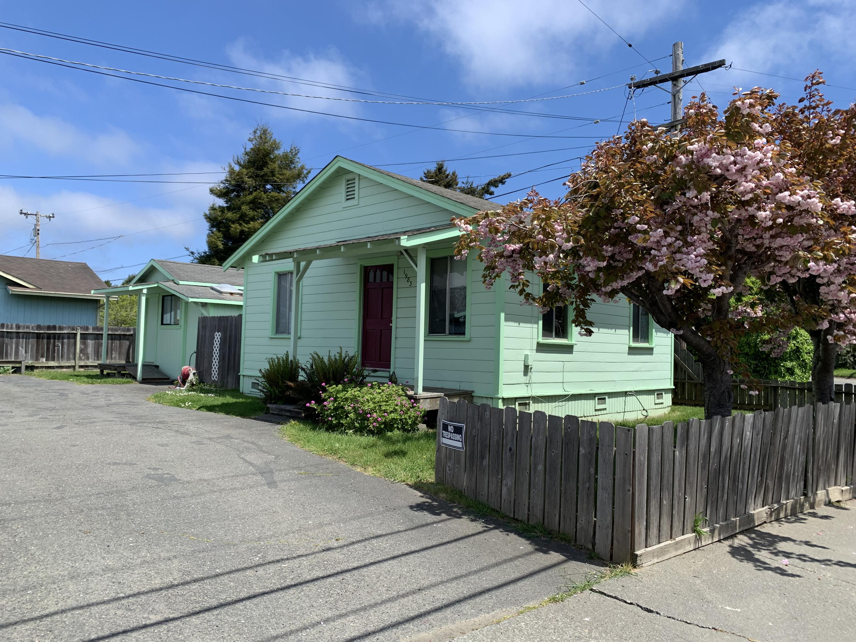 1983 Sutter Road McKinleyville, CA 95519 - Photo 2 of 7