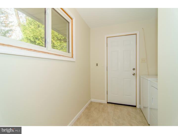 430 Privet Road Horsham, PA 19044 - Photo 18 of 21 Gallery Image 18