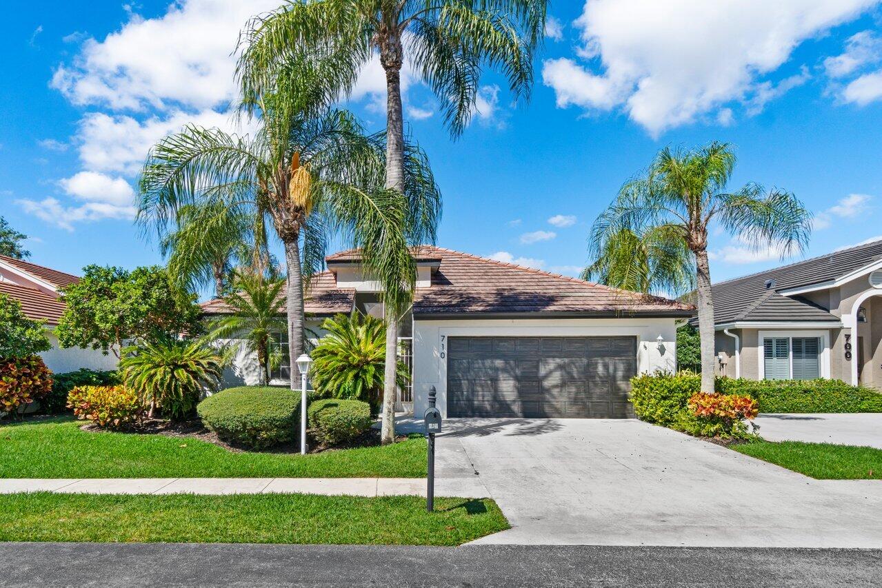 710 Clearbrook Park Circle Delray Beach, FL 33445 - Photo 2 of 28 front exterior