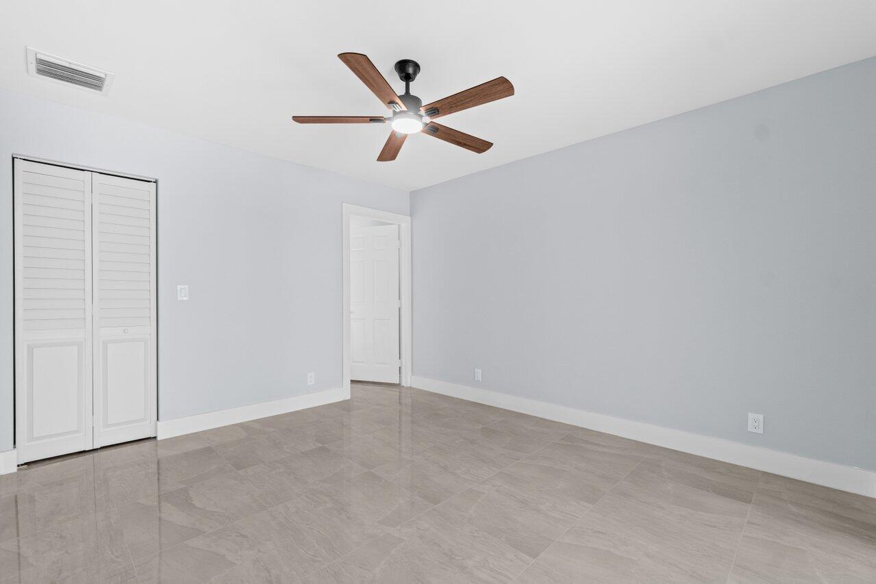 710 Clearbrook Park Circle Delray Beach, FL 33445 - Photo 21 of 28 Guest House