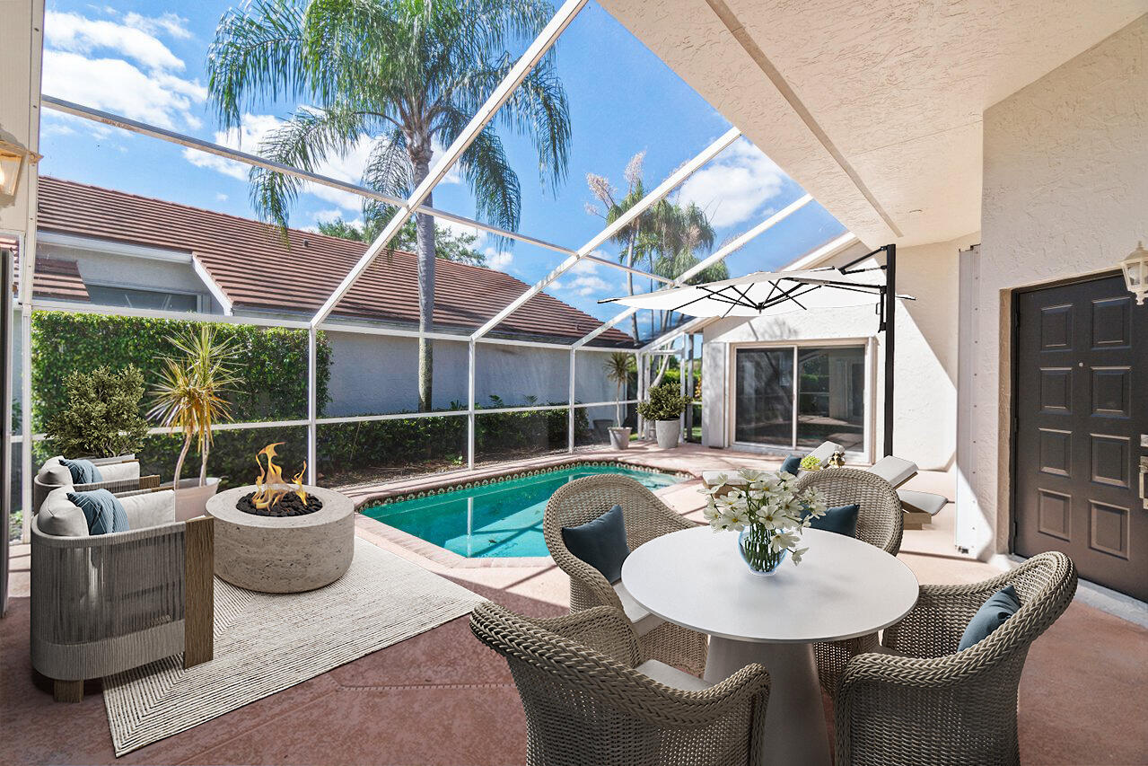 710 Clearbrook Park Circle Delray Beach, FL 33445 - Photo 3 of 28 Courtyard Pool Space 7 (1)