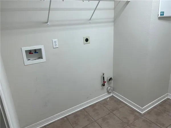 $2,300 | 538 Moore Boulevard, Covington, LA 70433