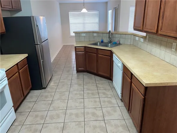 $2,300 | 538 Moore Boulevard, Covington, LA 70433