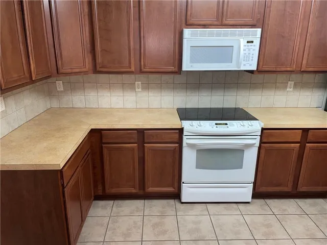 $2,300 | 538 Moore Boulevard, Covington, LA 70433