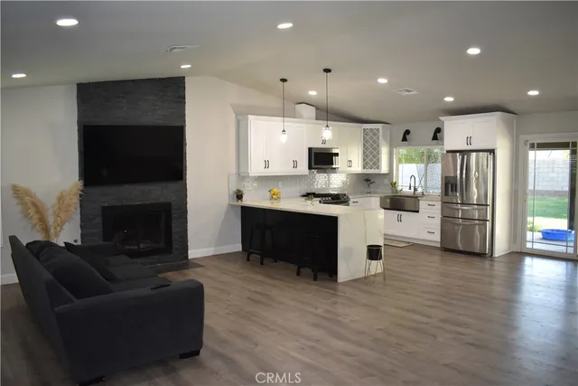 $3,600 | 2831 Donner Way, Jurupa Valley, CA 92509