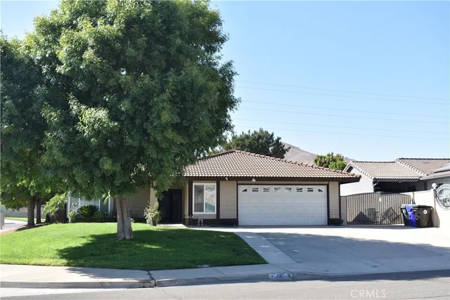 $3,600 | 2831 Donner Way, Jurupa Valley, CA 92509