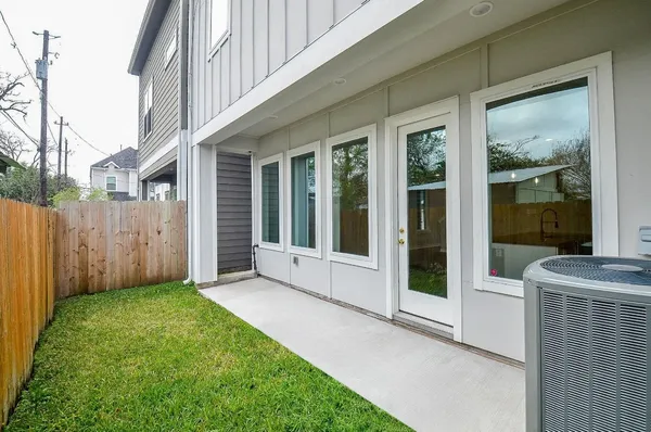 $2,250 | 6708 Parker Grove Lane, Houston, TX 77076