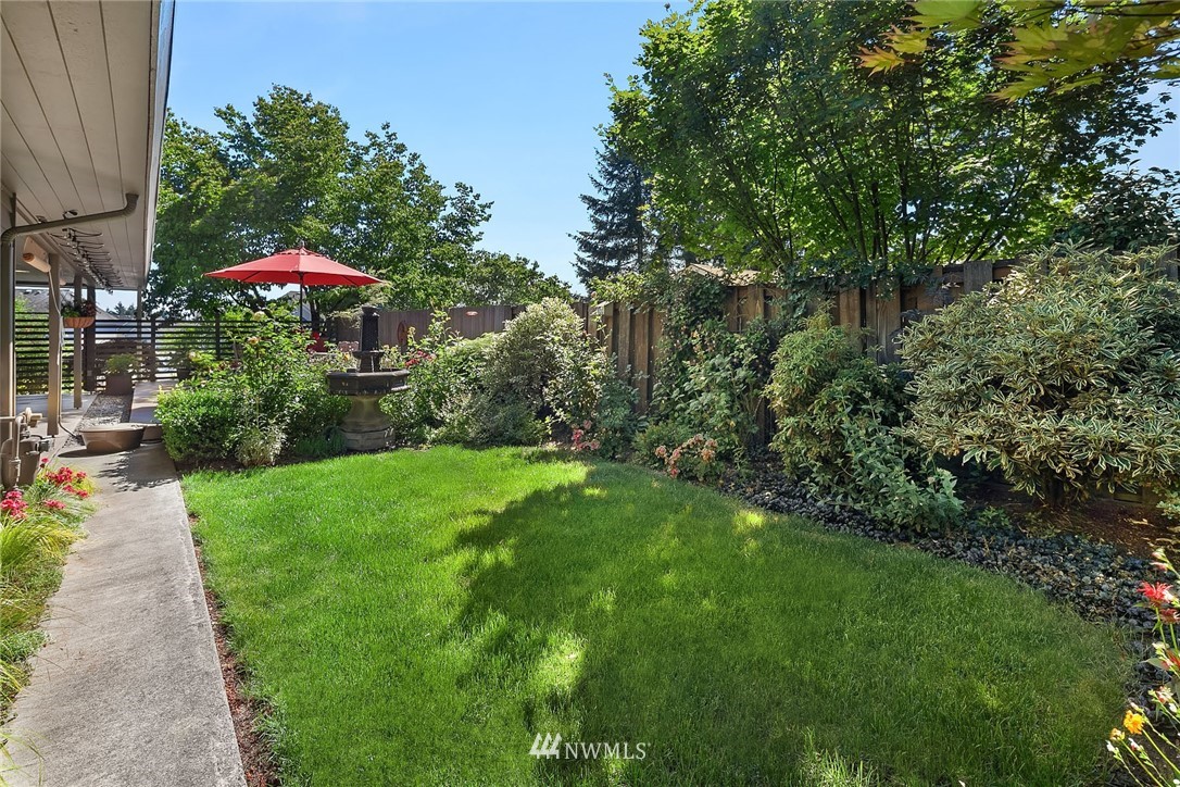 12510 Southeast 100th Street Renton, WA 98056 - Photo 17 of 21