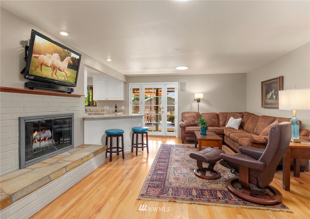 12510 Southeast 100th Street Renton, WA 98056 - Photo 9 of 21