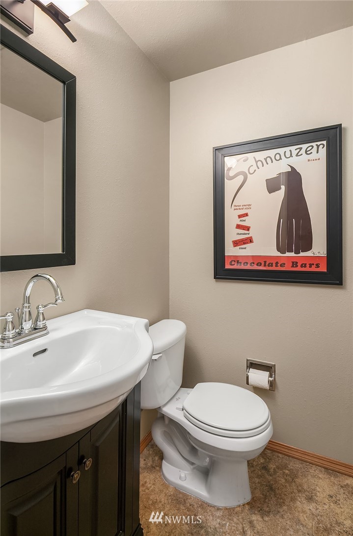 12510 Southeast 100th Street Renton, WA 98056 - Photo 10 of 21