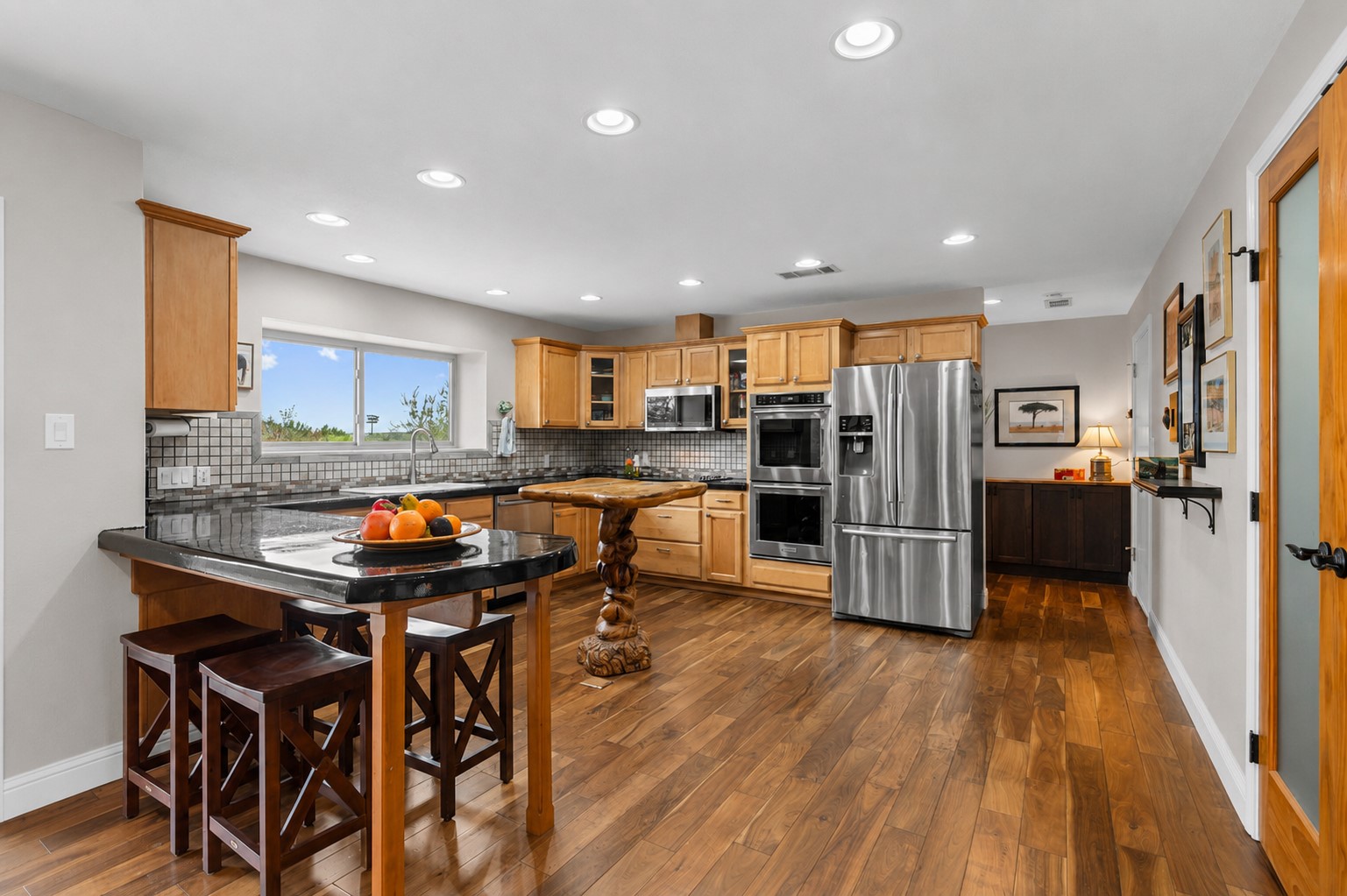 404 Skyline Road Georgetown, TX 78628 - Photo 10 of 34 Gallery Image 10