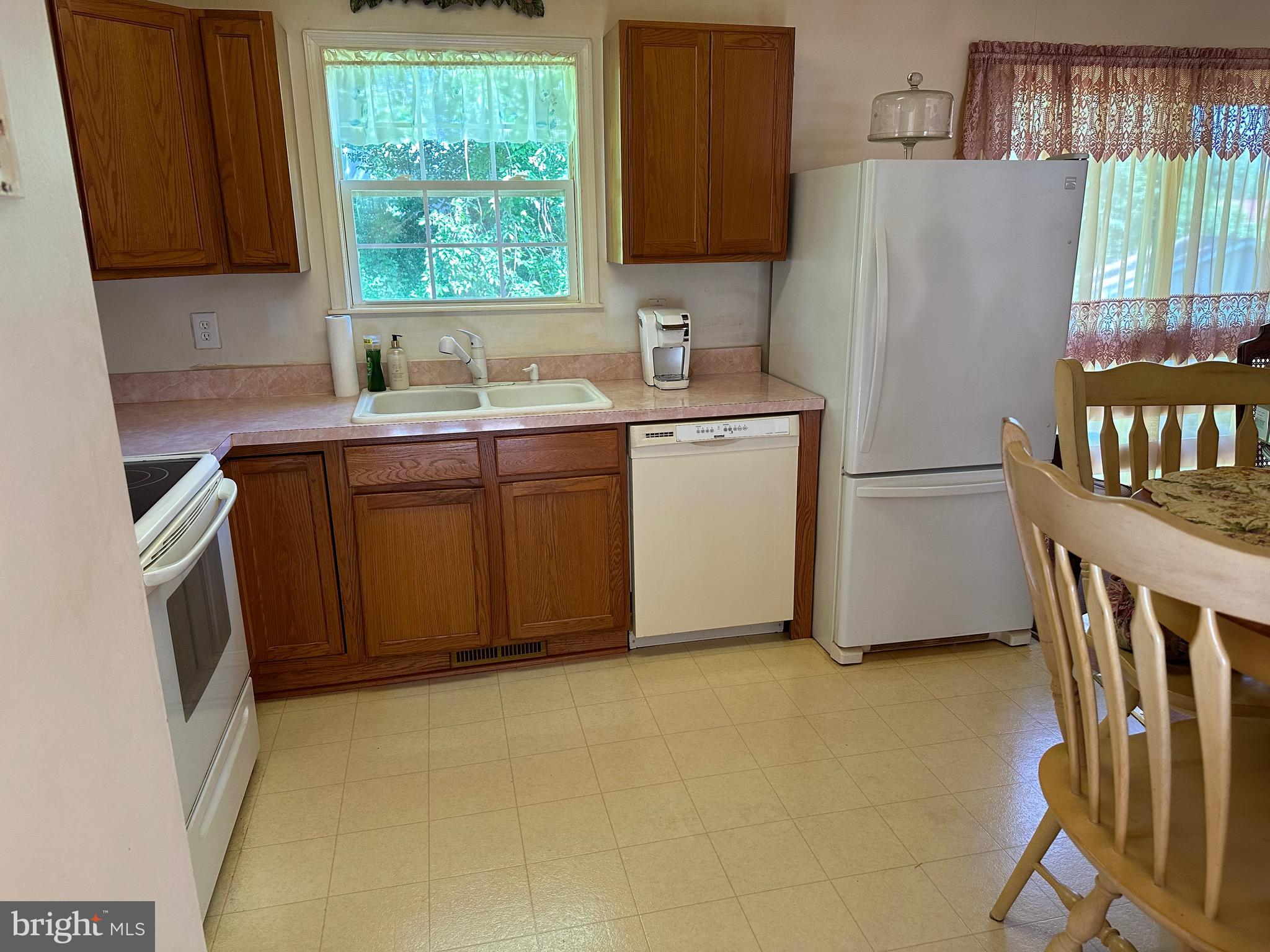 3521 Chesapeake Avenue Chesapeake Beach, MD 20732 - Photo 11 of 21