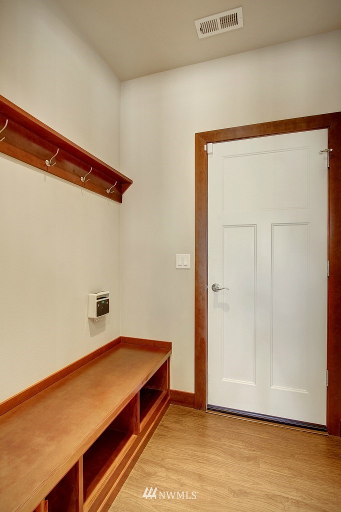 19719 3rd Avenue Southeast, Unit 24 Bothell, WA 98012 - Photo 12 of 25 Gallery Image 12